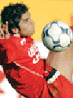 پرسپولیس هم راه استقلال را می‎رود
